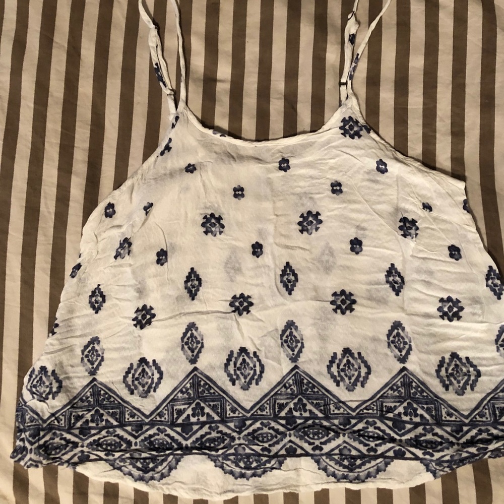 Porcelain print cropped tank